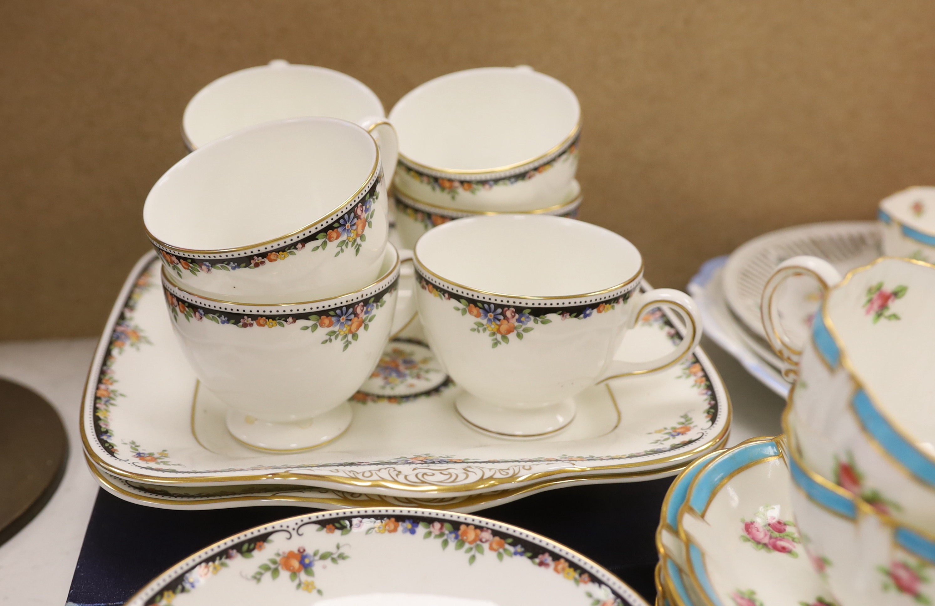 A Wedgwood ‘Osbourne’ reader and a Crescent tea set